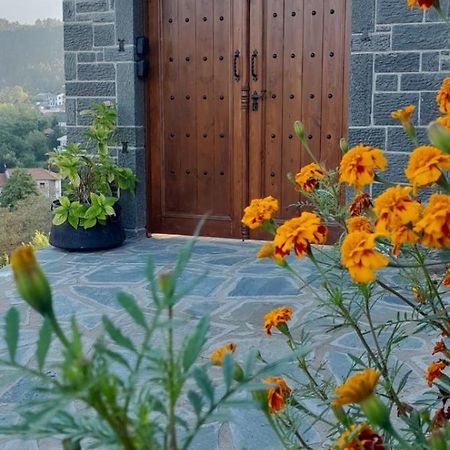 Point Of View 2 Apartment Pramanta Ngoại thất bức ảnh