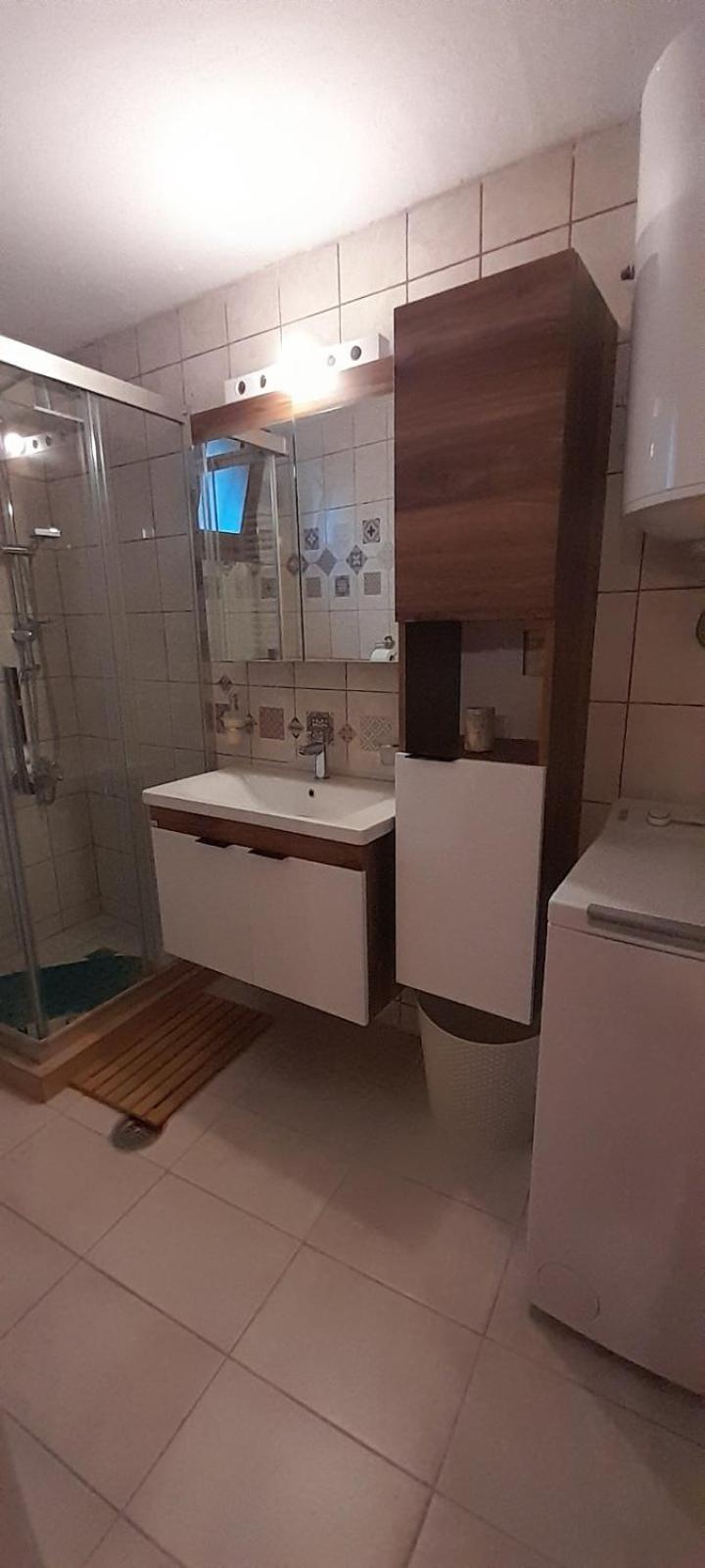 Point Of View 2 Apartment Pramanta Ngoại thất bức ảnh